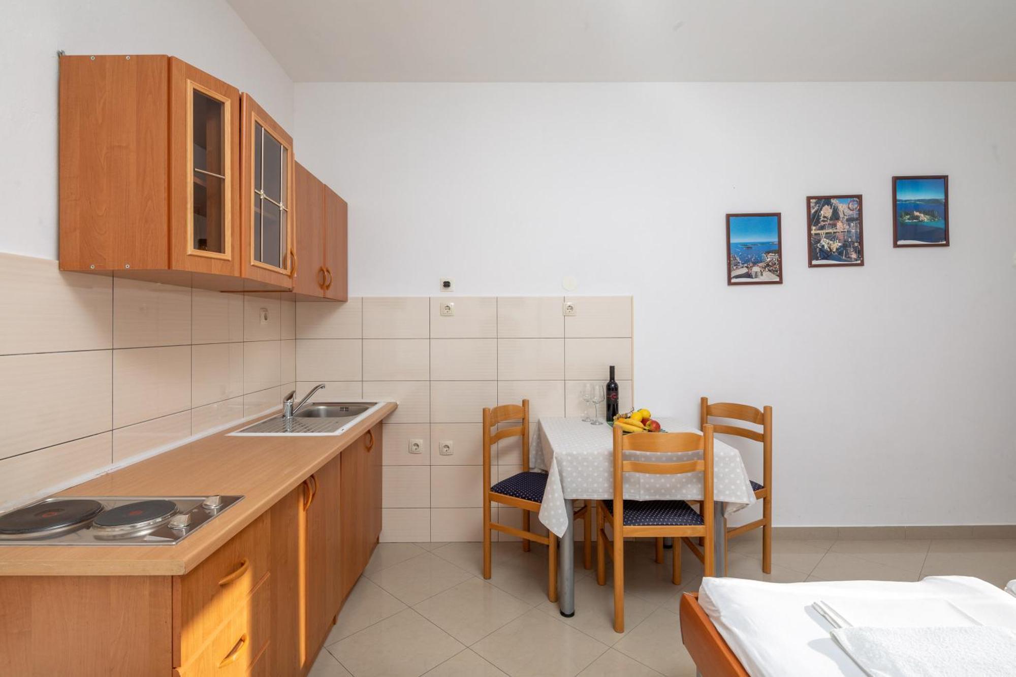 Seaview Apartments Grizelj Duće Rum bild
